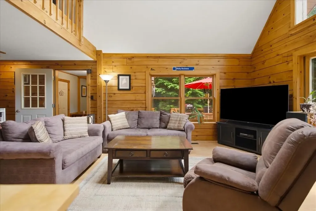 66 Rowe Hill Road Woodstock ME 04219