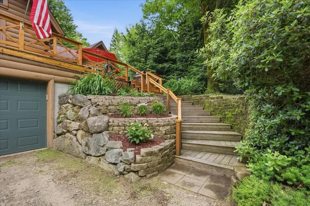 66 Rowe Hill Road Woodstock ME 04219