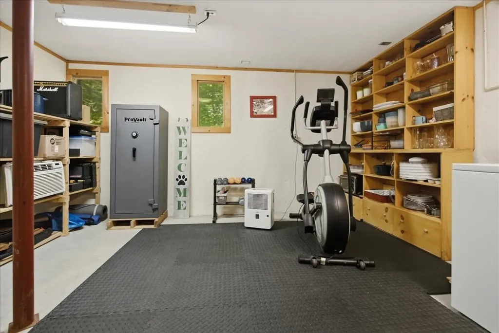 66 Rowe Hill Road Woodstock ME 04219