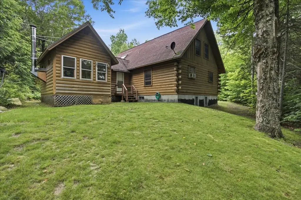 66 Rowe Hill Road Woodstock ME 04219