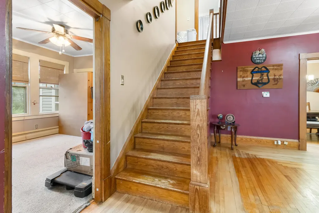 137 Depot Street Union ME 04862