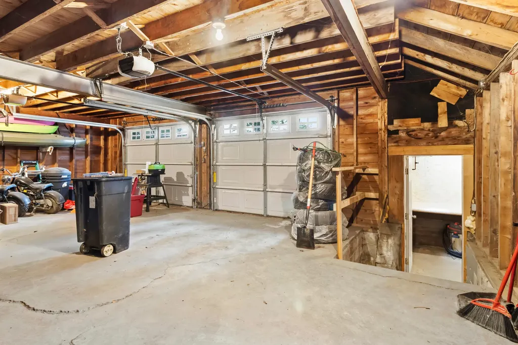 137 Depot Street Union ME 04862