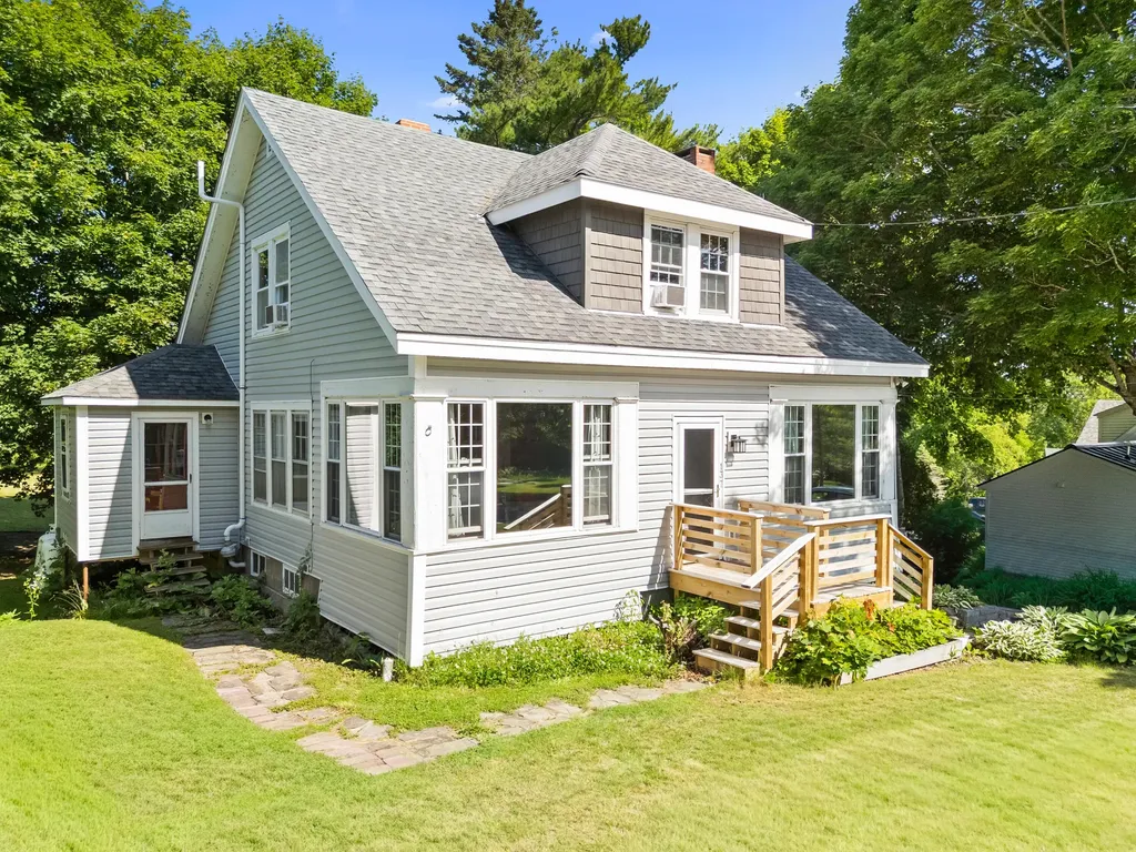 137 Depot Street Union ME 04862