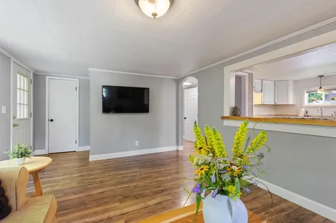 15 Wadleigh Street Parsonsfield ME 04047