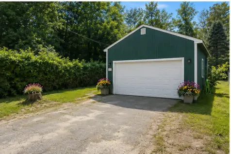 15 Wadleigh Street Parsonsfield ME 04047