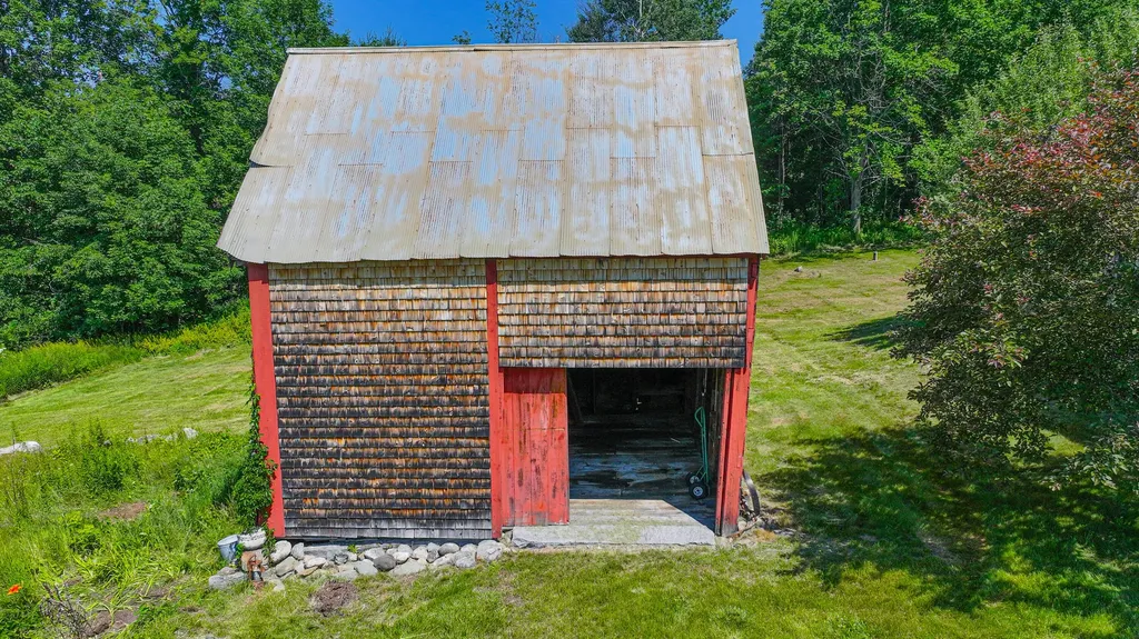 19 Ledge Hill Road Sweden ME 04040