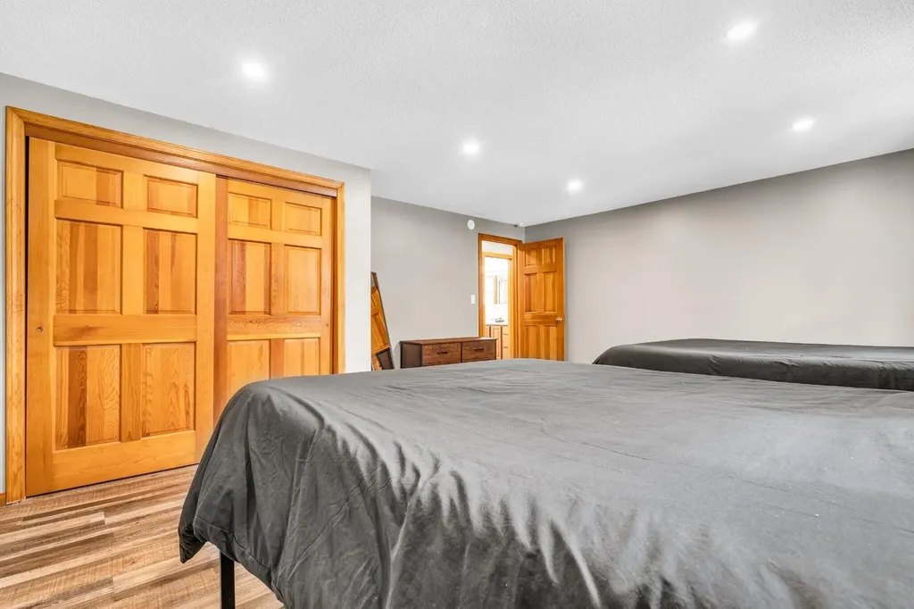48 Howard Pond Road Hanover ME 04237