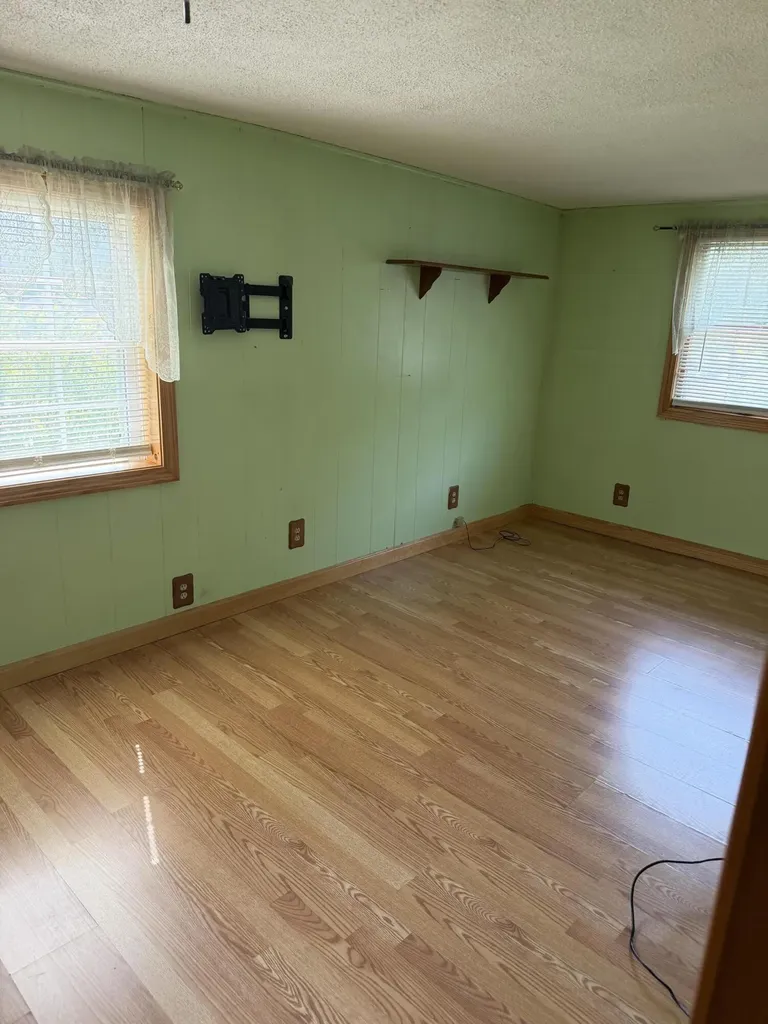 27 Delmont Street Presque Isle ME 04769