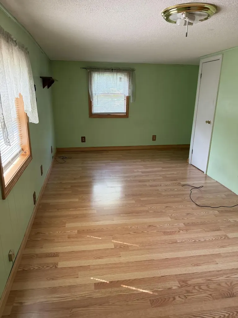 27 Delmont Street Presque Isle ME 04769