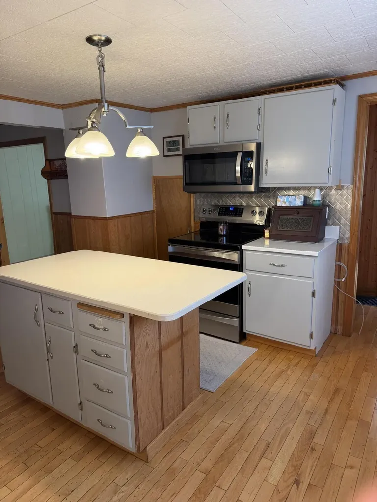27 Delmont Street Presque Isle ME 04769