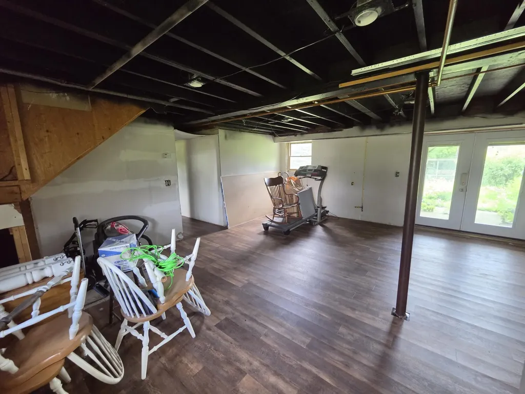 565 Old Lewiston Road Winthrop ME 04364