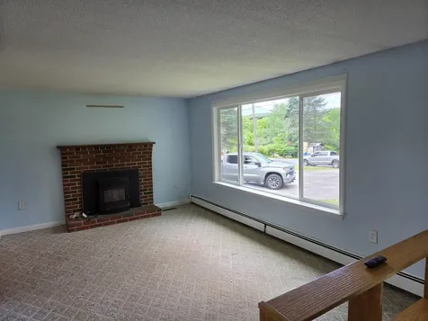 565 Old Lewiston Road Winthrop ME 04364