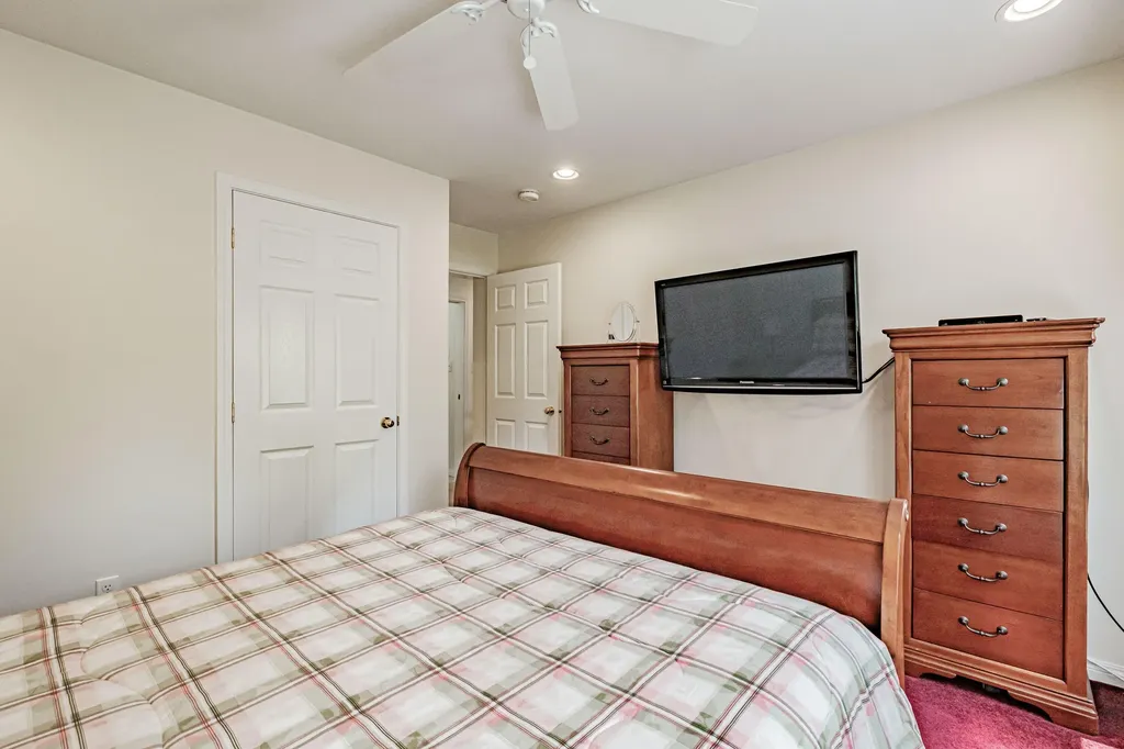 3 Mountain View Road Newry ME 04261