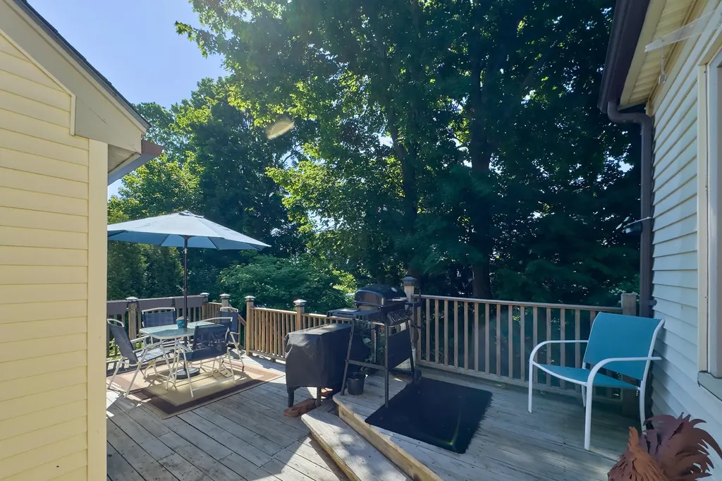 84 Grace Street Rockland ME 04841