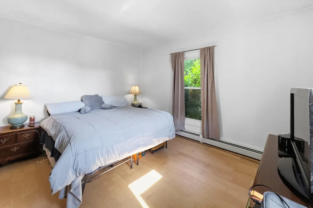 84 Grace Street Rockland ME 04841
