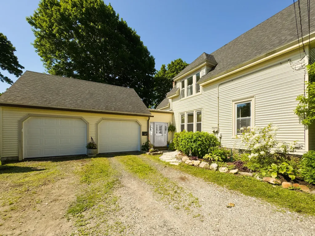 84 Grace Street Rockland ME 04841