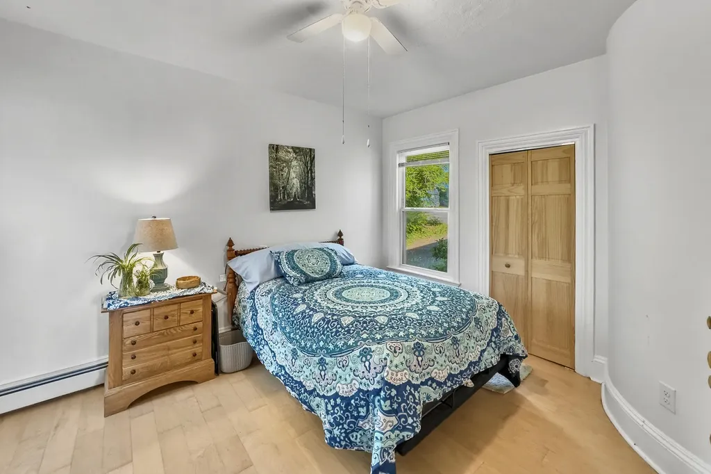 84 Grace Street Rockland ME 04841