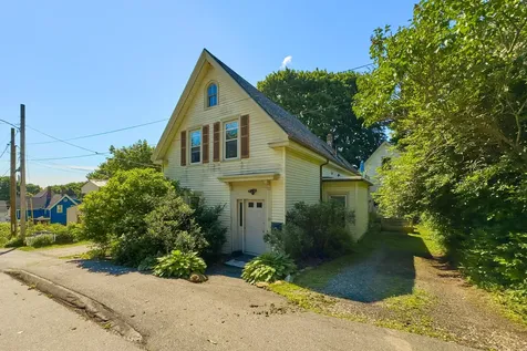 84 Grace Street Rockland ME 04841