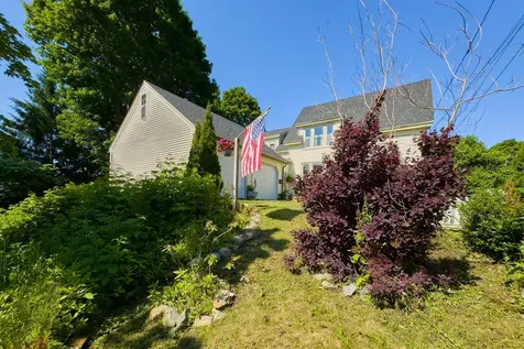 84 Grace Street Rockland ME 04841