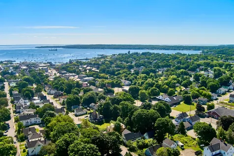 84 Grace Street Rockland ME 04841