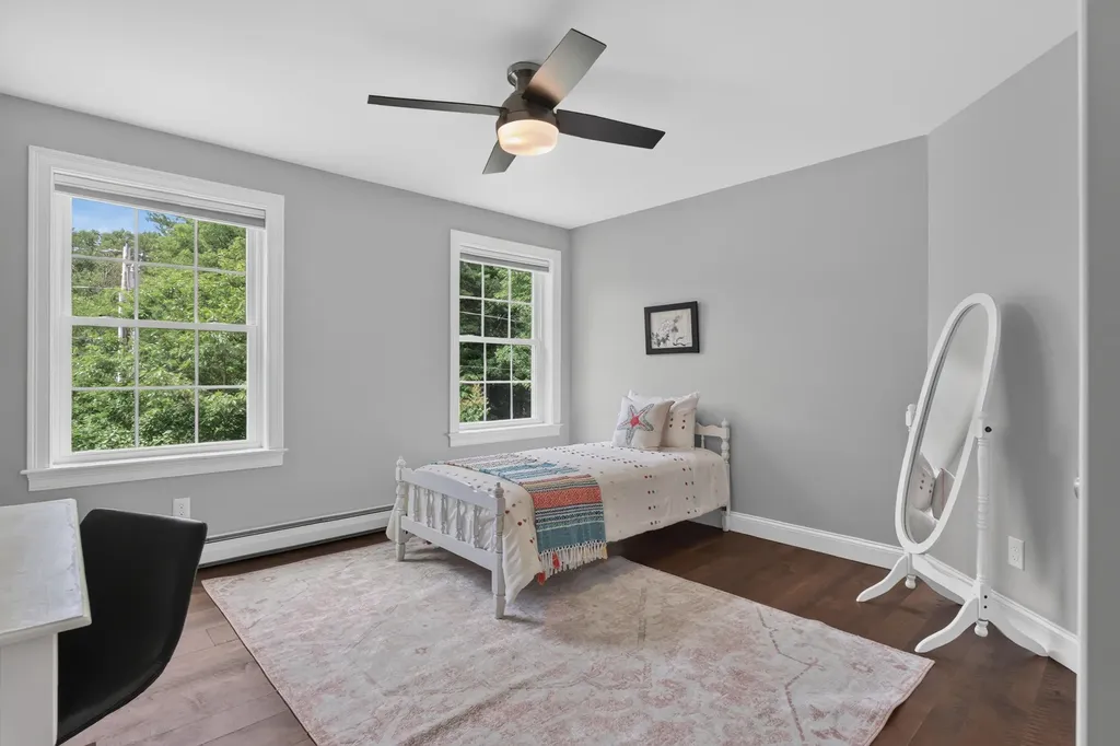 9 Whipple Lane Scarborough ME 04074