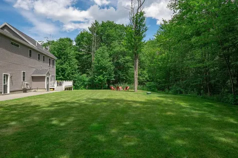 9 Whipple Lane Scarborough ME 04074