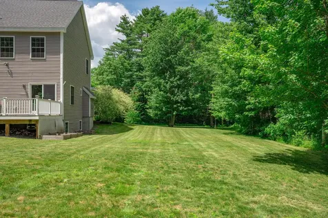 9 Whipple Lane Scarborough ME 04074