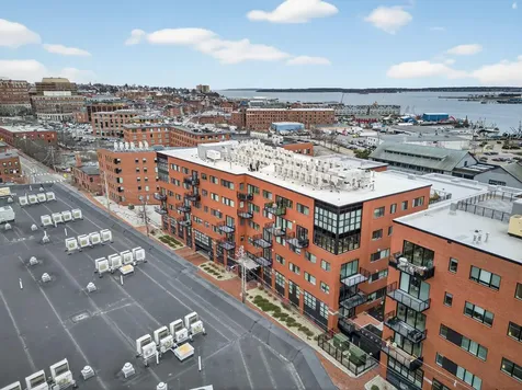 383 Commercial Street Portland ME 04101