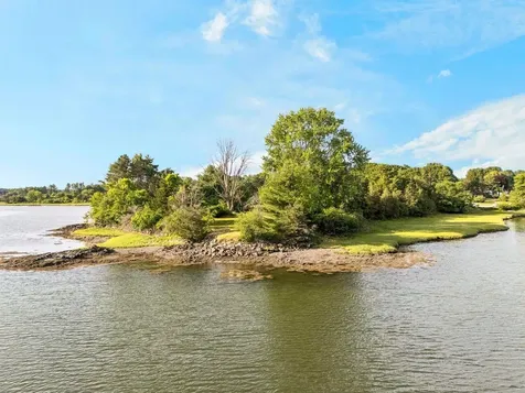 22 Trafton Lane Kittery ME 03904