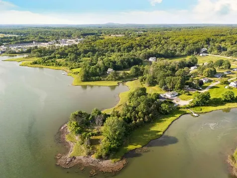 22 Trafton Lane Kittery ME 03904
