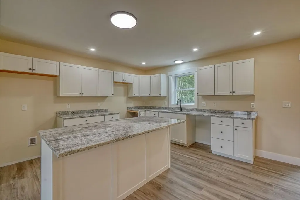 121 Pleasant View Ridge Road China ME 04358
