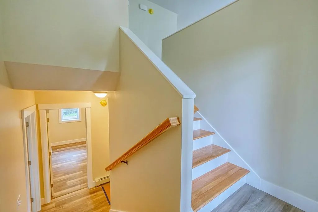 121 Pleasant View Ridge Road China ME 04358
