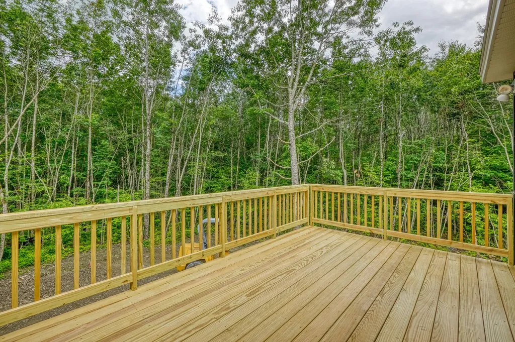121 Pleasant View Ridge Road China ME 04358
