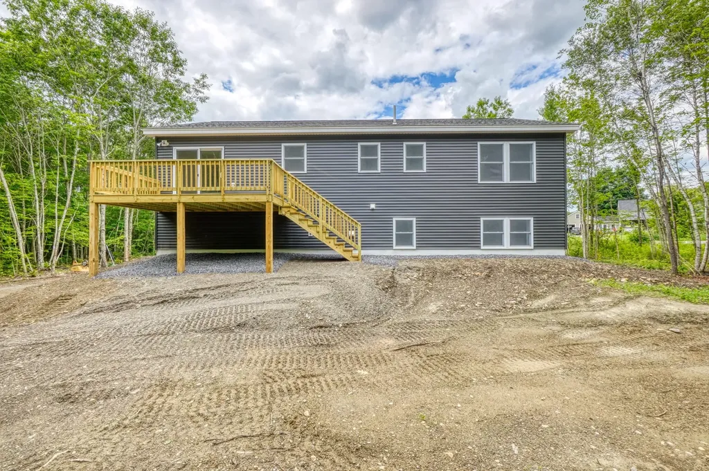 121 Pleasant View Ridge Road China ME 04358