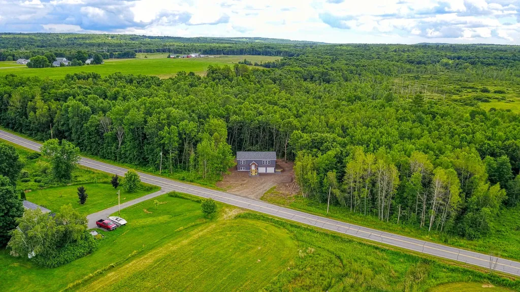 121 Pleasant View Ridge Road China ME 04358