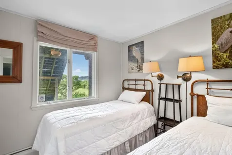 1199 Pleasant Point Road Cushing ME 04563