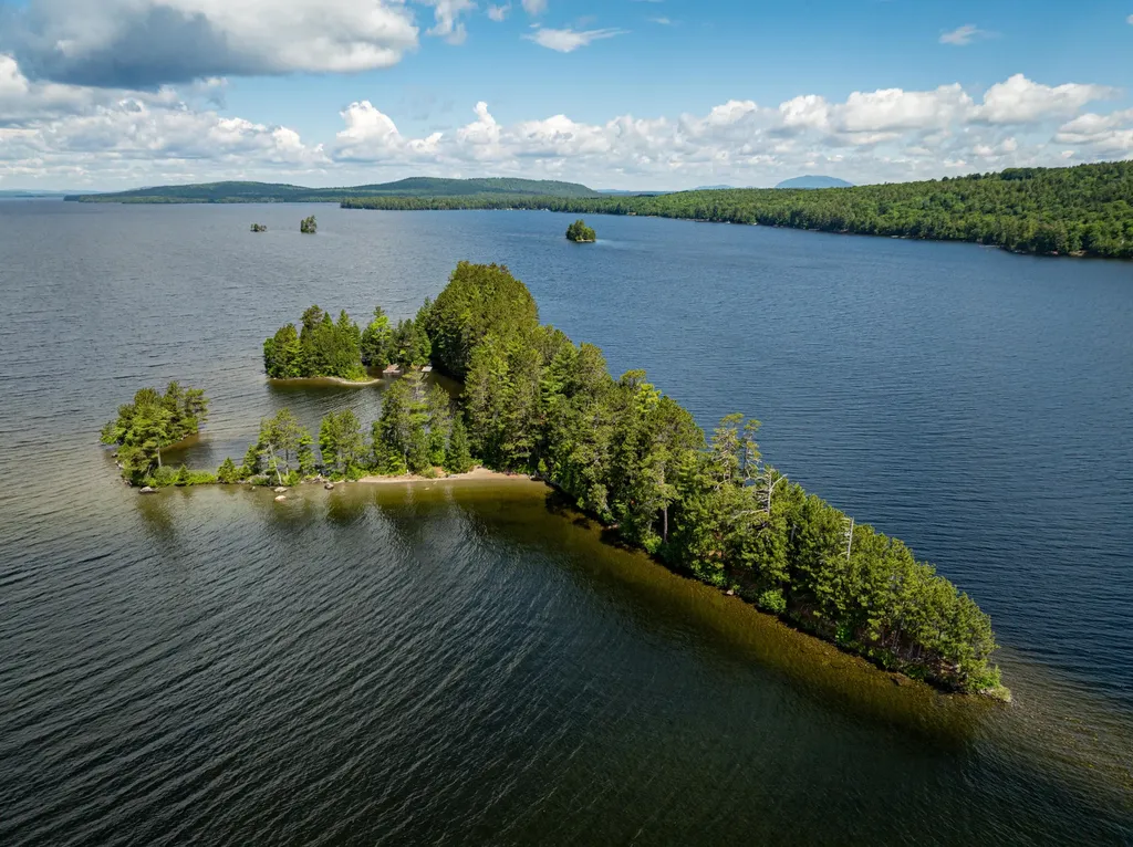 #36 Snake Island Beaver Cove ME 04441