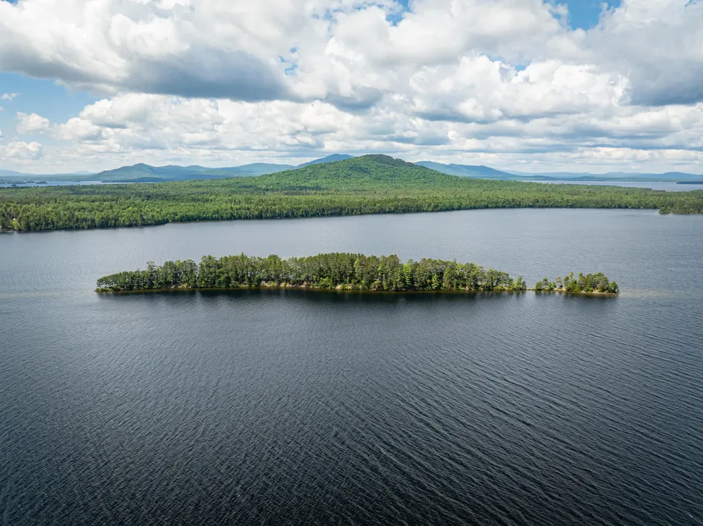 #36 Snake Island Beaver Cove ME 04441