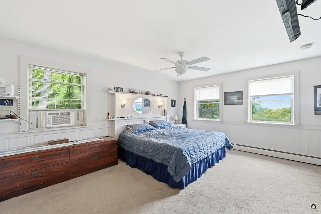 72 Cobble Hill Road Paris ME 04281
