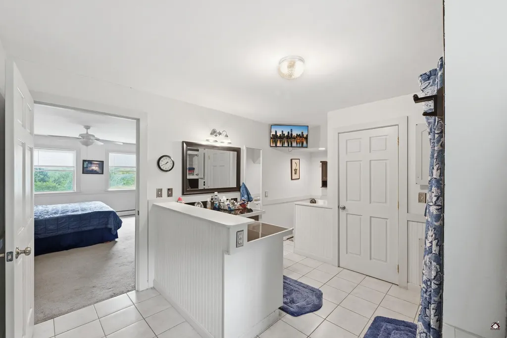 72 Cobble Hill Road Paris ME 04281
