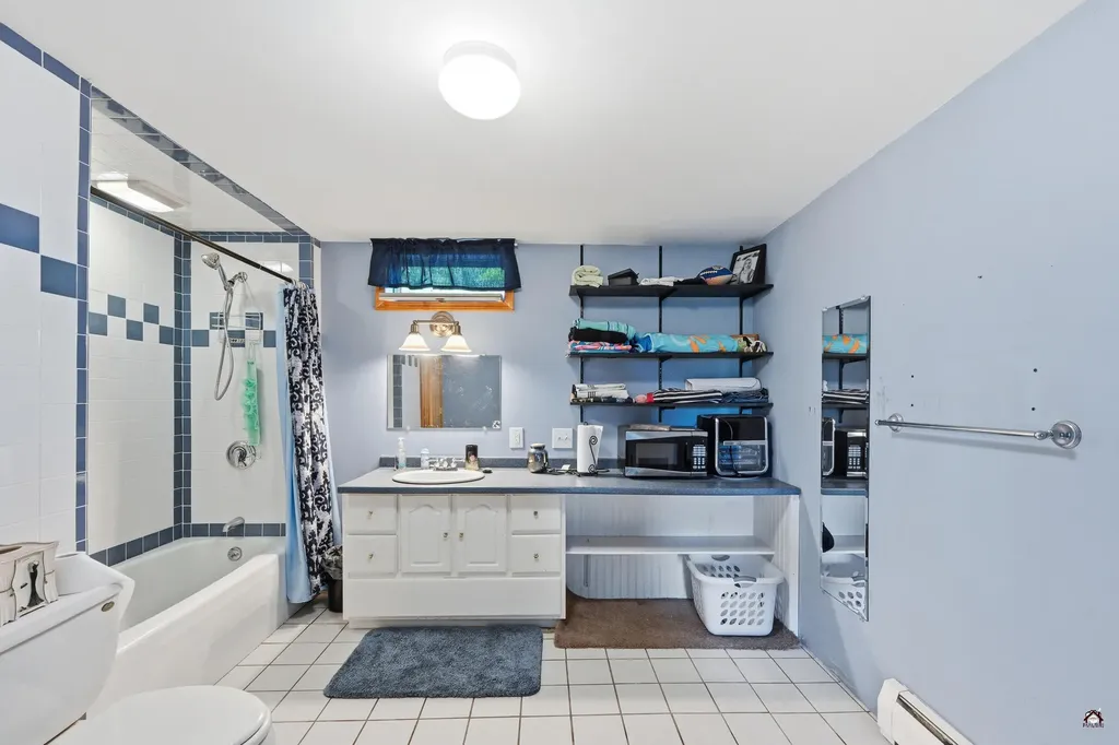 72 Cobble Hill Road Paris ME 04281