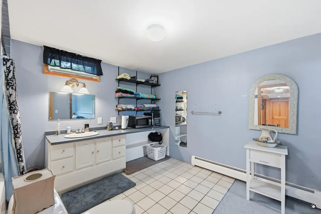 72 Cobble Hill Road Paris ME 04281