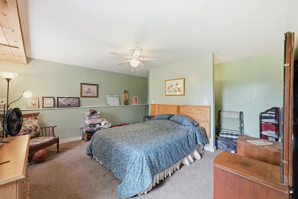 72 Cobble Hill Road Paris ME 04281