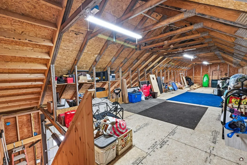 72 Cobble Hill Road Paris ME 04281