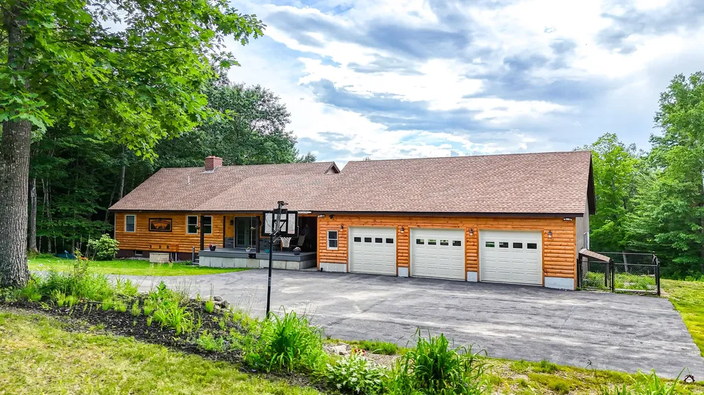 72 Cobble Hill Road Paris ME 04281