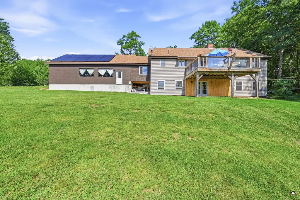 72 Cobble Hill Road Paris ME 04281