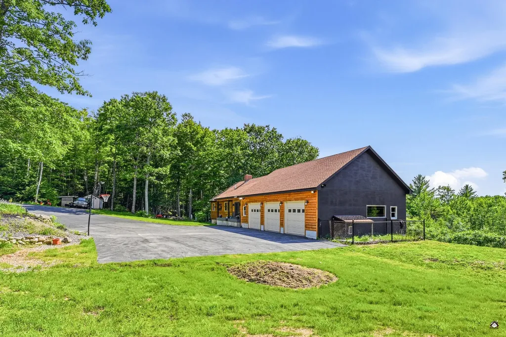 72 Cobble Hill Road Paris ME 04281
