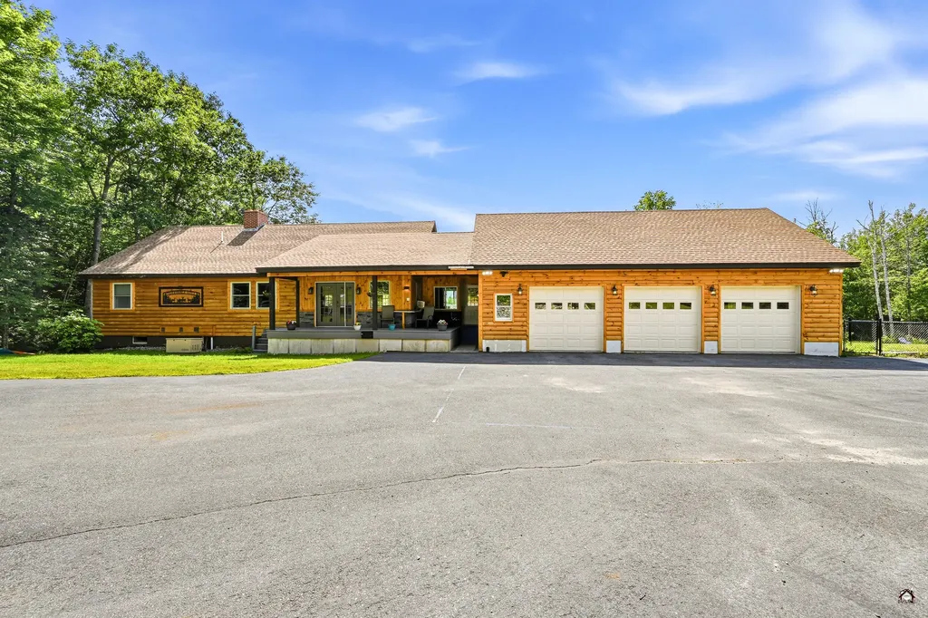 72 Cobble Hill Road Paris ME 04281