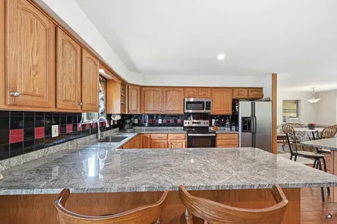 72 Cobble Hill Road Paris ME 04281
