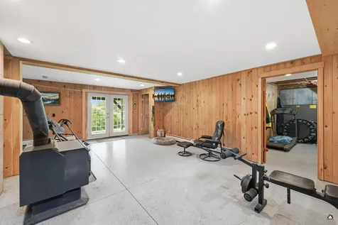 72 Cobble Hill Road Paris ME 04281